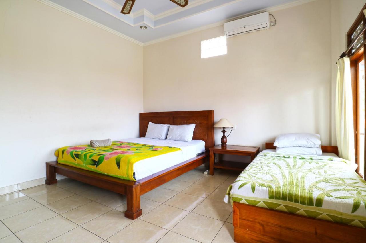 Puji Hostel And Bungalow Ubud Exterior photo