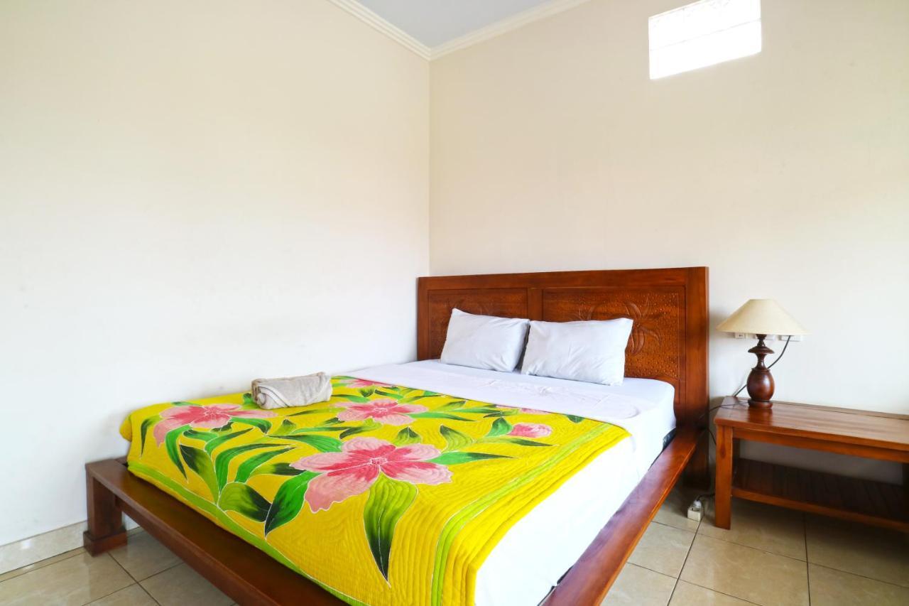 Puji Hostel And Bungalow Ubud Exterior photo