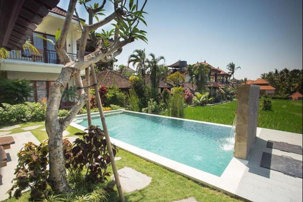 Puji Hostel And Bungalow Ubud Exterior photo