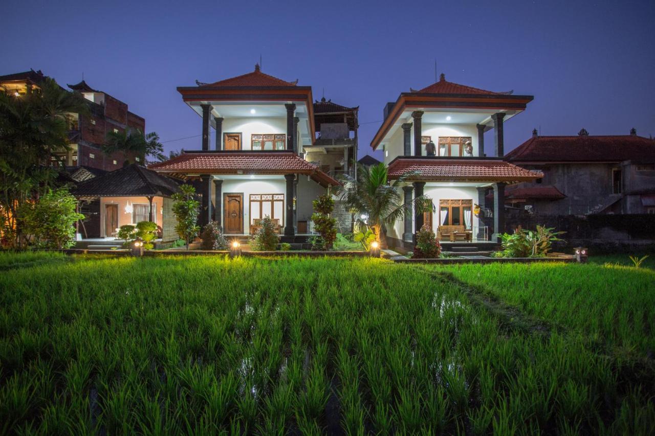 Puji Hostel And Bungalow Ubud Exterior photo