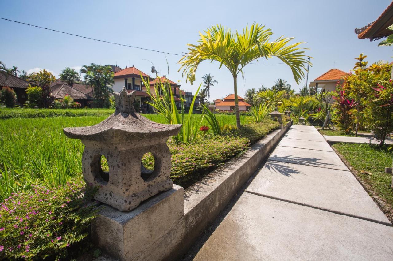 Puji Hostel And Bungalow Ubud Exterior photo